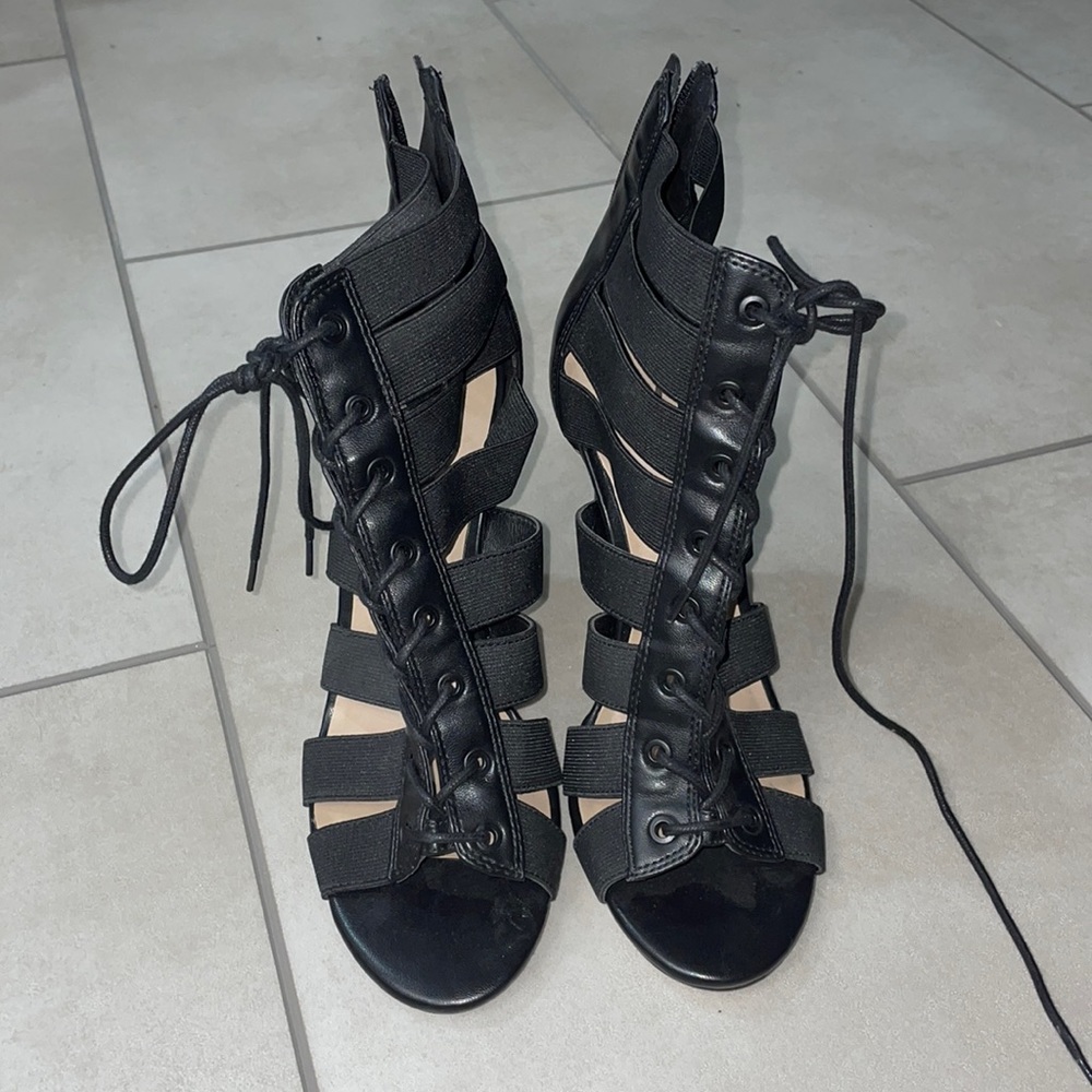Mix No. 6 heels, size 9